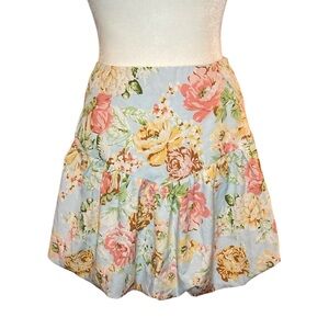 Floral mini skirt
